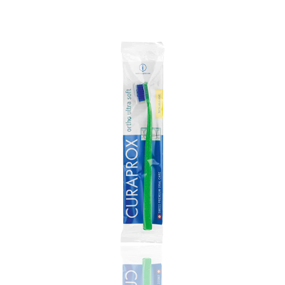 Curaprox Toothbrush CS 5460 Ultra Soft cellophane.