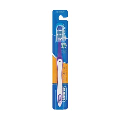 Oral-B 123 40 Medium Classic Toothbrush